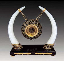 時(shí)光的定格 臺鐘裝飾的藝術(shù)與家居美學(xué)